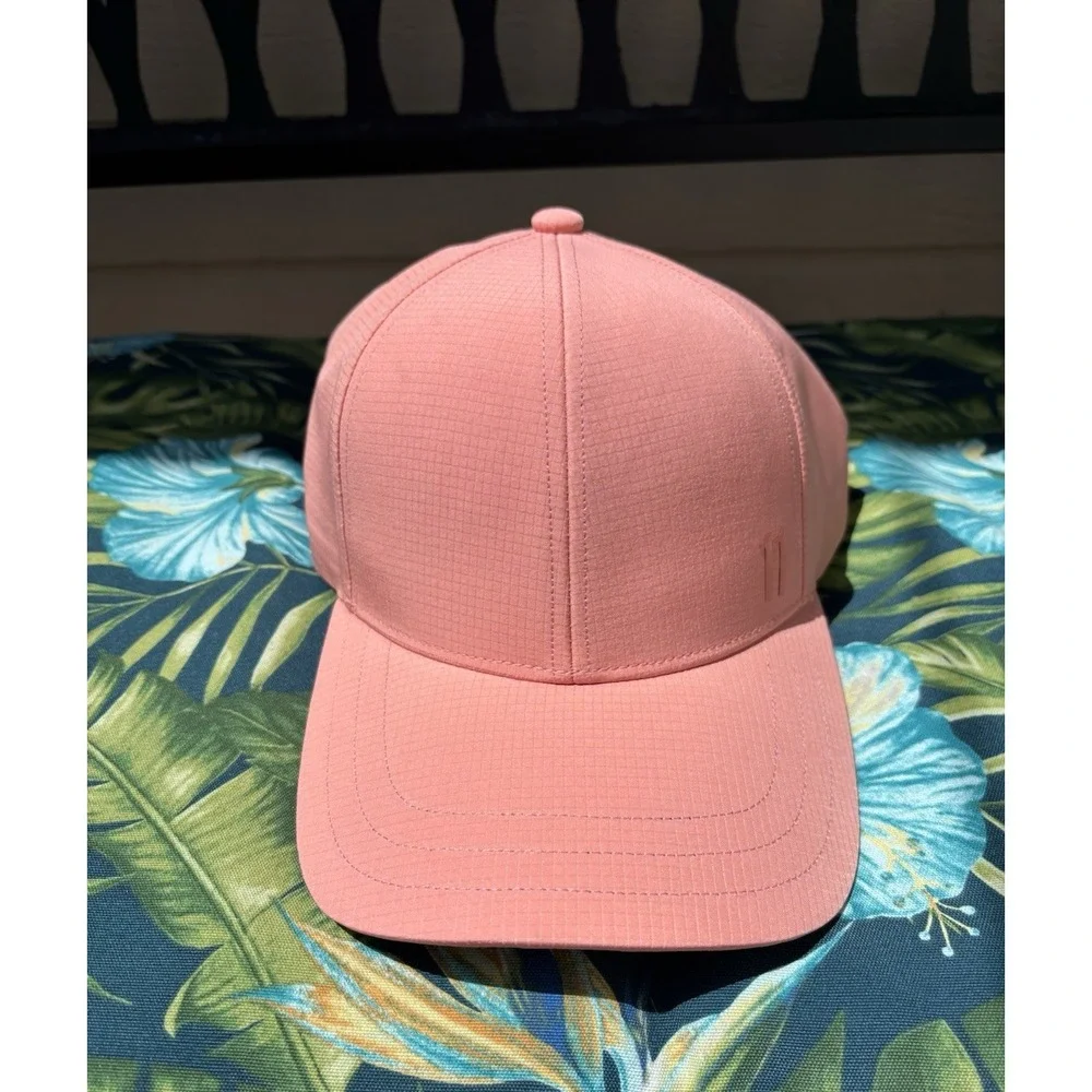 Walter Hagen 11 Performance Grid Hat Mens One Size Coral Adjustable Golf Cap NEW